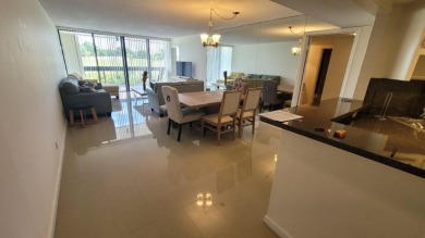 Discover this renovated 2-bedroom, 2-bathroom condo that on  in Florida - for sale on GolfHomes.com, golf home, golf lot