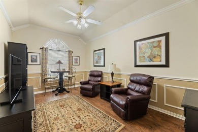 PRIDE OF OWNERSHIP - EXECUTIVE HOME in HERITAGE RANCH (50+ on Heritage Ranch Golf and Country Club in Texas - for sale on GolfHomes.com, golf home, golf lot
