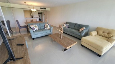 Discover this renovated 2-bedroom, 2-bathroom condo that on  in Florida - for sale on GolfHomes.com, golf home, golf lot
