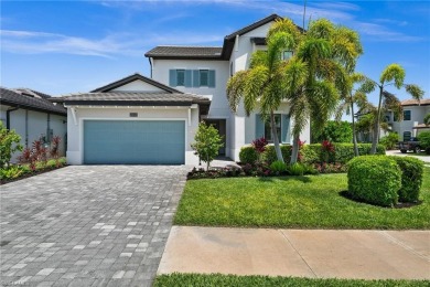 Tucked behind privacy hedges on a desirable corner lot, this on Quail Village Golf Course in Florida - for sale on GolfHomes.com, golf home, golf lot