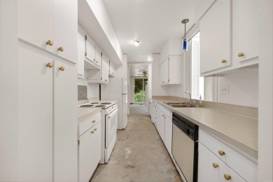 he stunning timeless architecture of these condominiums on Belvedere Golf Club in Arkansas - for sale on GolfHomes.com, golf home, golf lot