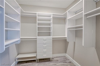 Welcome to this beautifully updated PENTHOUSE in Lexington on Lexington Country Club in Florida - for sale on GolfHomes.com, golf home, golf lot