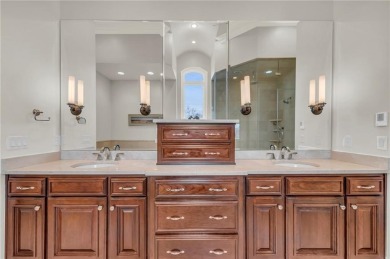 Immaculate 1.5 Story Custom Estate Home built by Distinctive on The Deuce At the National Golf Club of Kansas City in Missouri - for sale on GolfHomes.com, golf home, golf lot