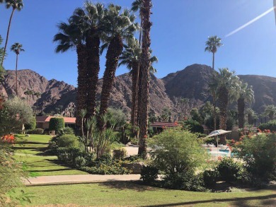 SOUTH FACING SANDPIPER CONDO! This Indian Wells Country Club on Indian Wells Golf Resort and Country Club in California - for sale on GolfHomes.com, golf home, golf lot