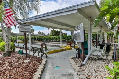 Welcome to this beautifully updated PENTHOUSE in Lexington on Lexington Country Club in Florida - for sale on GolfHomes.com, golf home, golf lot