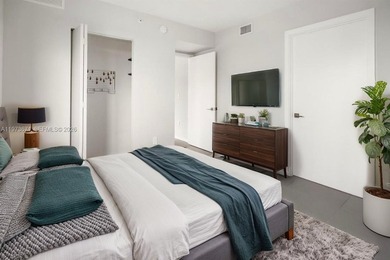 PRICED TO SELL. Corner unit in the heart of Downtown Doral. This on Doral Golf Resort in Florida - for sale on GolfHomes.com, golf home, golf lot