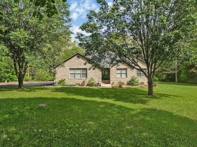 All brick,1969 sq ft 3 bedroom 2 bath on 1.28 acres with a park on Deer Creek Golf Club in Tennessee - for sale on GolfHomes.com, golf home, golf lot