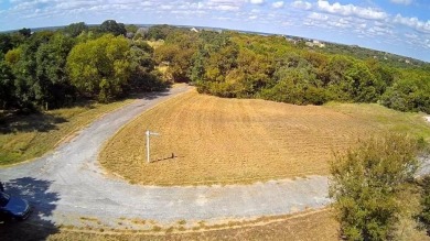 Beautiful corner lot walking distance from the lake and golf on White Bluff Resort - Old Course in Texas - for sale on GolfHomes.com, golf home, golf lot