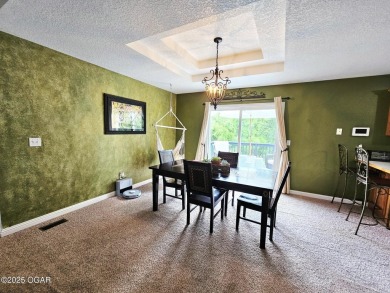 Charming 3-Bedroom, 2-Bath in Desirable Cedar Ridge - Carl on Twin Hills Golf and Country Club in Missouri - for sale on GolfHomes.com, golf home, golf lot