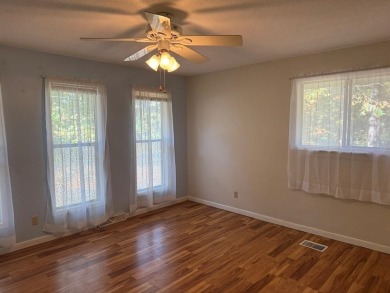 Great location-close to Town Center, golf course, T-Bird lake on Cherokee Village North Course in Arkansas - for sale on GolfHomes.com, golf home, golf lot