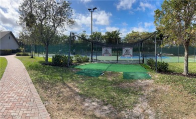 FURNISHED and TURNKEY! ABSOLUTELY BEAUTIFUL and UNIQUE BUNDLED on Golfview Golf and Racquet Club in Florida - for sale on GolfHomes.com, golf home, golf lot