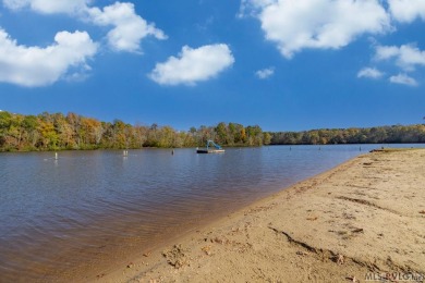 This 3 bed & 2 bath gem of a build by Cardan Construction will on Tanglewood Shores Golf and Country Club in Virginia - for sale on GolfHomes.com, golf home, golf lot