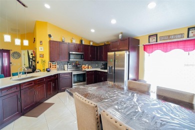 Come see this beautiful 4-bedroom 3 bath home with a Pool. With on Remington Golf Club in Florida - for sale on GolfHomes.com, golf home, golf lot