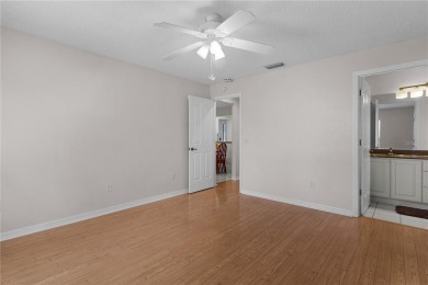 ~NEW PRICE REDUCTION!~ ~NO BOND~ ~2019 Roof~ ~2014 HVAC~ ~2023 on The Links of Spruce Creek in Florida - for sale on GolfHomes.com, golf home, golf lot