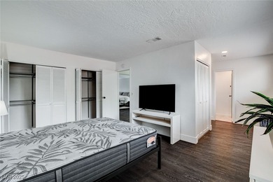 Las Vegas Country Club Estates! Guard Gated Golf Course Home on Las Vegas Country Club in Nevada - for sale on GolfHomes.com, golf home, golf lot