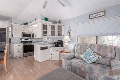 YOUR NEW ADORABLE COZY 1 BEDROOM, 2 BATH HOME WITH AN ARIZONA on Viewpoint Golf Resort in Arizona - for sale on GolfHomes.com, golf home, golf lot