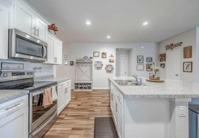 Welcome to this beautiful single-story home featuring 4 bedrooms on Cross Timbers Golf Course in Texas - for sale on GolfHomes.com, golf home, golf lot