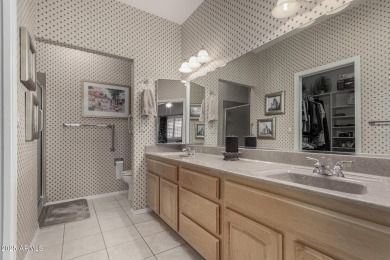 ***GORGEOUS...MOVE-IN READY...MINT CONDITION...SINGLE STORY...2 on Sunland Springs Golf Course  in Arizona - for sale on GolfHomes.com, golf home, golf lot