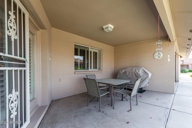***GORGEOUS...MOVE-IN READY...MINT CONDITION...SINGLE STORY...2 on Sunland Springs Golf Course  in Arizona - for sale on GolfHomes.com, golf home, golf lot