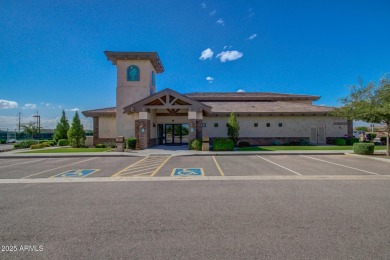 ***GORGEOUS...MOVE-IN READY...MINT CONDITION...SINGLE STORY...2 on Sunland Springs Golf Course  in Arizona - for sale on GolfHomes.com, golf home, golf lot