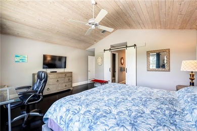 Rarely available model in the gated Barclay Club at PGA National on PGA National Golf Club in Florida - for sale on GolfHomes.com, golf home, golf lot