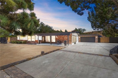 Beautifully Remodeled 4-Bedroom Pool Home Across from Hesperia on Hesperia Golf and Country Club in California - for sale on GolfHomes.com, golf home, golf lot