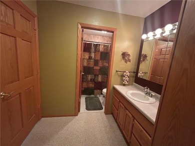 One level living at its best in Hill City, a bedroom community on Quadna Mountain Resort Golf Course in Minnesota - for sale on GolfHomes.com, golf home, golf lot