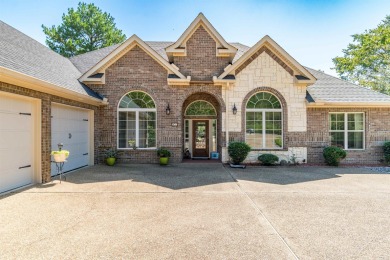 Beautiful Isabella Golf Course home built by Carriage Custom on Isabella Golf Course  in Arkansas - for sale on GolfHomes.com, golf home, golf lot
