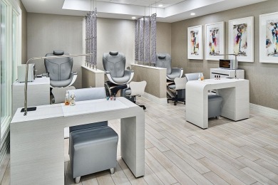 Spacious and bright 3-bedroom, 2-bathroom home with 2,192 sq ft on Wycliffe Golf and Country Club in Florida - for sale on GolfHomes.com, golf home, golf lot