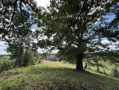 Discover the perfect opportunity to build your dream home on on Crooked Creek Golf Club in Kentucky - for sale on GolfHomes.com, golf home, golf lot