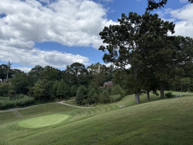 LOCATED ON AN EXTREMELY EXCELLENT GOLF COURSE!! Discover the on Crooked Creek Golf Club in Kentucky - for sale on GolfHomes.com, golf home, golf lot