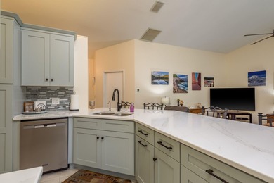 Well cared for and ready to impress, this 2 bedroom, 2 bath home on Meadow Oaks Golf and Country Club in Florida - for sale on GolfHomes.com, golf home, golf lot