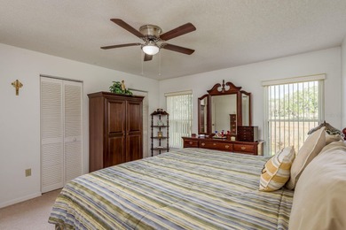 Well cared for and ready to impress, this 2 bedroom, 2 bath home on Meadow Oaks Golf and Country Club in Florida - for sale on GolfHomes.com, golf home, golf lot