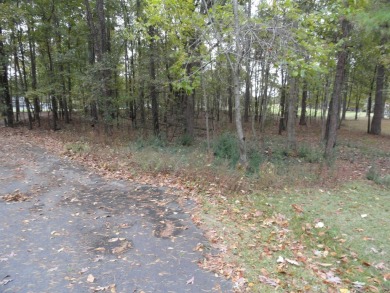 1 vacant double lot for sale, ready for your new home, joining on Indian Hills Country Club in Arkansas - for sale on GolfHomes.com, golf home, golf lot