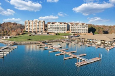 This fully furnished top-floor studio condo at The Pointe at on Mariners Landing Golf and Country Club in Virginia - for sale on GolfHomes.com, golf home, golf lot