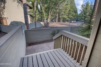 Most desirable Quality Hill. 3 Bedrooms plus loft, 2 bath. 1 on Pinetop Lakes Golf and Country Club in Arizona - for sale on GolfHomes.com, golf home, golf lot