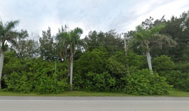 Located walking distance to the Intracoastal Waterway and the on Ocean Village Golf Course in Florida - for sale on GolfHomes.com, golf home, golf lot