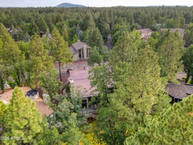 Most desirable Quality Hill. 3 Bedrooms plus loft, 2 bath. 1 on Pinetop Lakes Golf and Country Club in Arizona - for sale on GolfHomes.com, golf home, golf lot