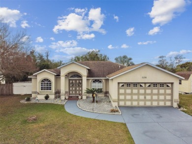 Under contract-accepting backup offers. Really nice 3 bedroom 2 on Zephyrhills Municipal Golf Course in Florida - for sale on GolfHomes.com, golf home, golf lot