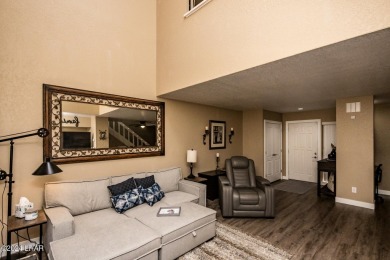 This golf course townhome is the perfect worry-free, lock and on London Bridge Golf Course in Arizona - for sale on GolfHomes.com, golf home, golf lot