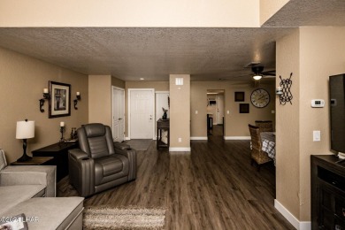 This golf course townhome is the perfect worry-free, lock and on London Bridge Golf Course in Arizona - for sale on GolfHomes.com, golf home, golf lot