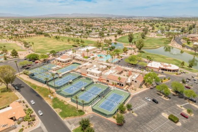 Come Home to a Beautiful View!  This 3 Bedroom 2 bath Waterfront on Cottonwood Country Club in Arizona - for sale on GolfHomes.com, golf home, golf lot