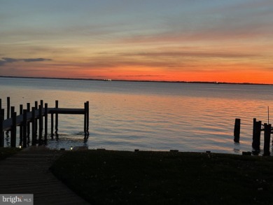 AN EXCELLENT PRICE ADJUSTMENT HAS BEEN MADE on this BAY VIEW on Blue Heron Golf Course in Maryland - for sale on GolfHomes.com, golf home, golf lot