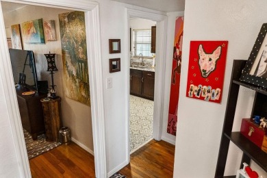 Adorable Home on a Charming Cobblestone Street!

Welcome to this on Cleveland Heights Golf Course in Florida - for sale on GolfHomes.com, golf home, golf lot