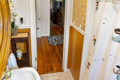 Adorable Home on a Charming Cobblestone Street!

Welcome to this on Cleveland Heights Golf Course in Florida - for sale on GolfHomes.com, golf home, golf lot