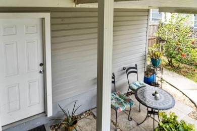 Adorable Home on a Charming Cobblestone Street!

Welcome to this on Cleveland Heights Golf Course in Florida - for sale on GolfHomes.com, golf home, golf lot