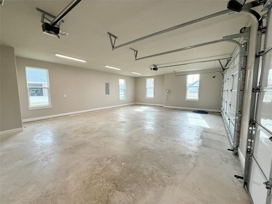 Welcome to 3714 Tremont Ln, Granbury, TX 76049; an open-concept on Pecan Plantation Country Club in Texas - for sale on GolfHomes.com, golf home, golf lot