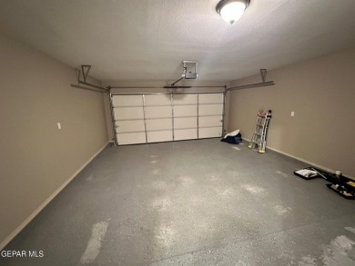 Beautiful Mesquite Hills home with Refrigerated Air! This 4 on Painted Dunes Desert Golf Course in Texas - for sale on GolfHomes.com, golf home, golf lot