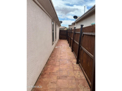 Beautiful Mesquite Hills home with Refrigerated Air! This 4 on Painted Dunes Desert Golf Course in Texas - for sale on GolfHomes.com, golf home, golf lot