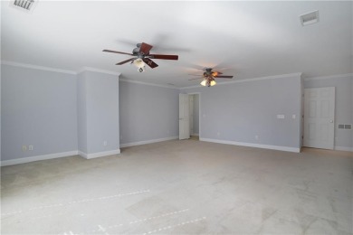 *** Interior Walls Freshly Painted==Newer Deck and Brick Paver on Windermere Golf Club in Georgia - for sale on GolfHomes.com, golf home, golf lot